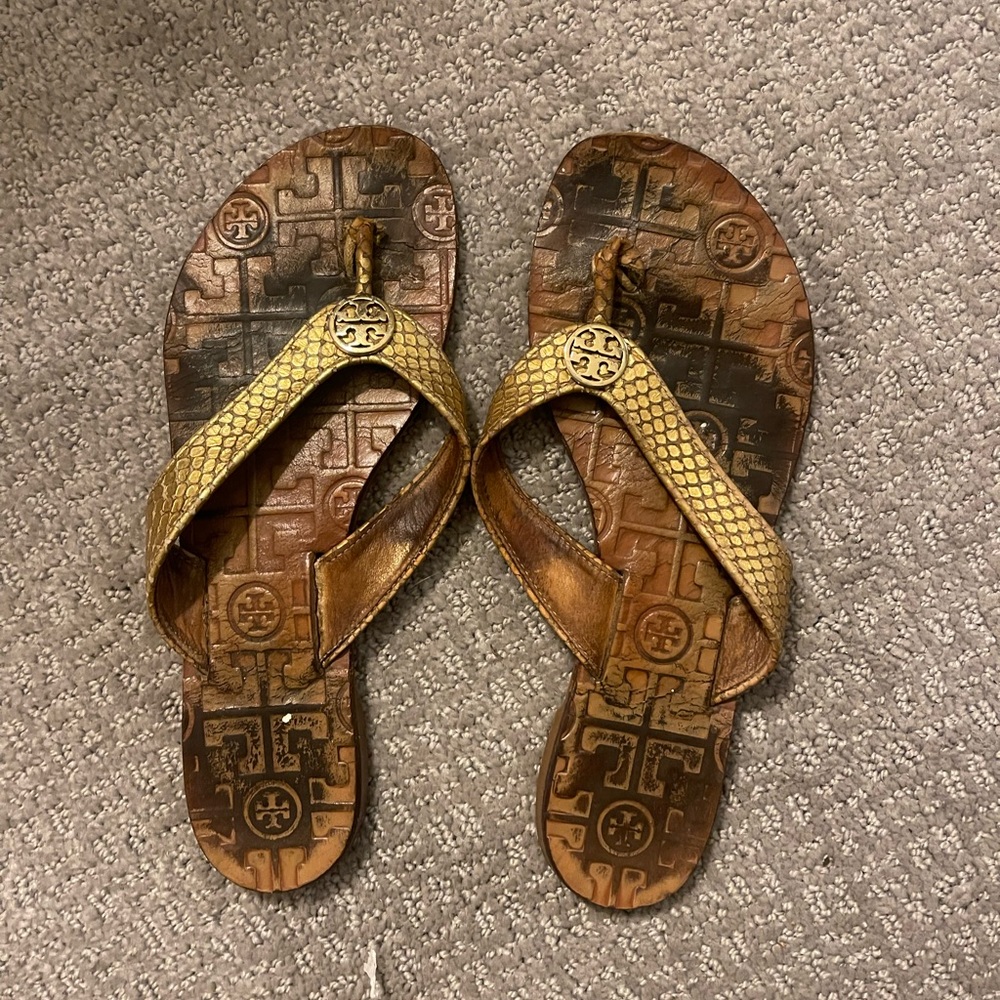 Gold Tory Burch Thora Flip Flops